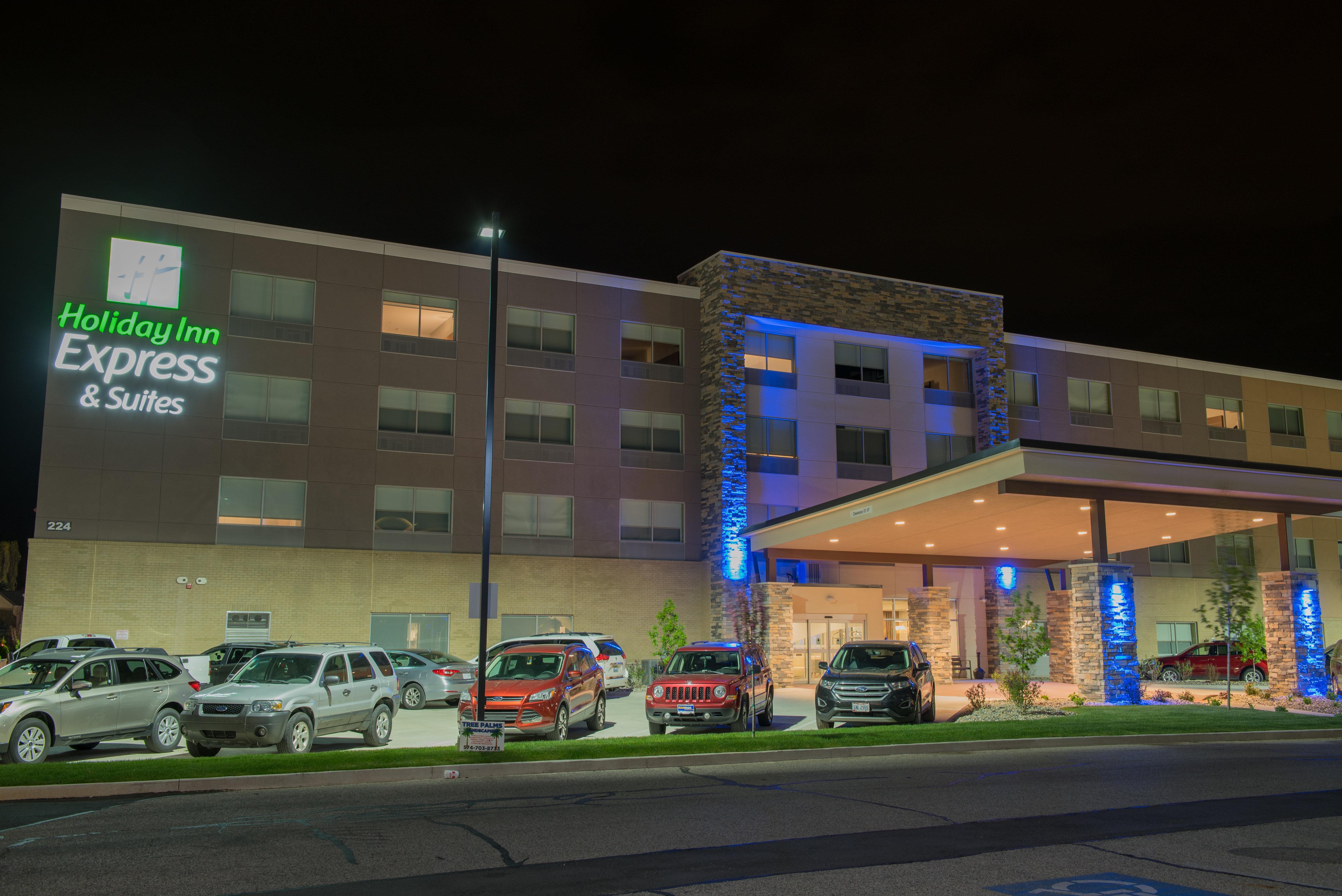 Holiday Inn Express & Suites - Dayton Southwest By Ihg Eksteriør bilde
