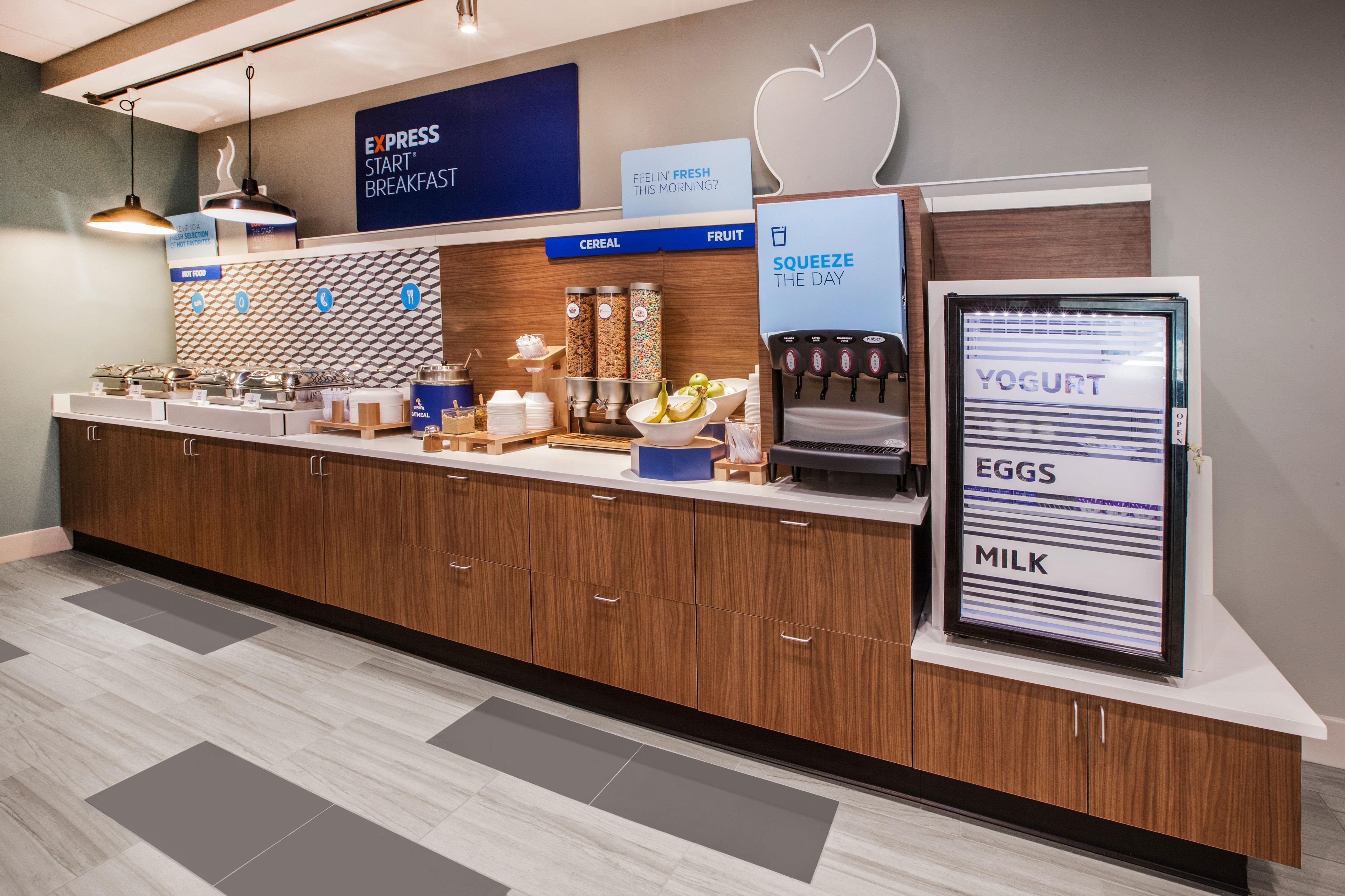 Holiday Inn Express & Suites - Dayton Southwest By Ihg Eksteriør bilde