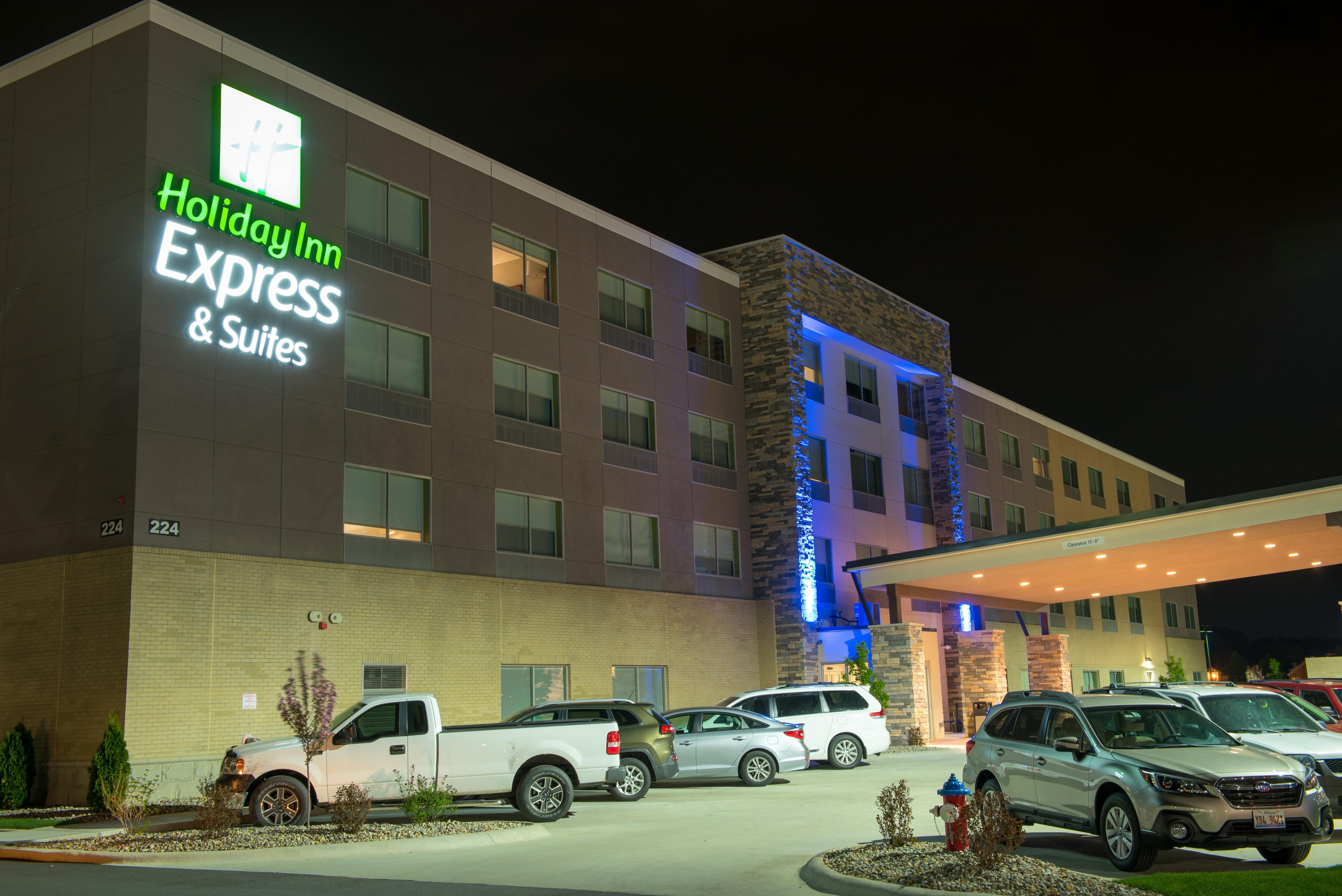 Holiday Inn Express & Suites - Dayton Southwest By Ihg Eksteriør bilde