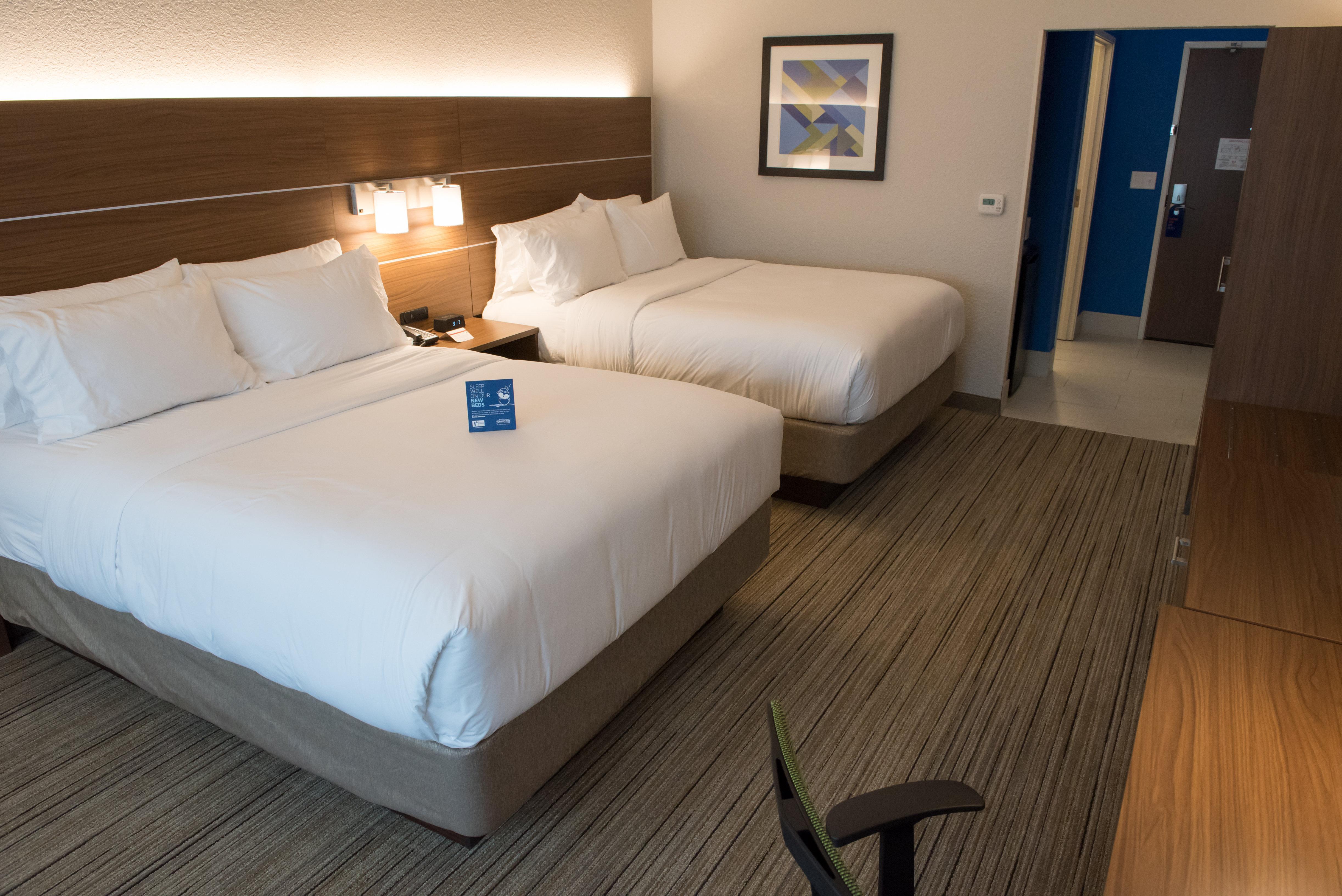 Holiday Inn Express & Suites - Dayton Southwest By Ihg Eksteriør bilde