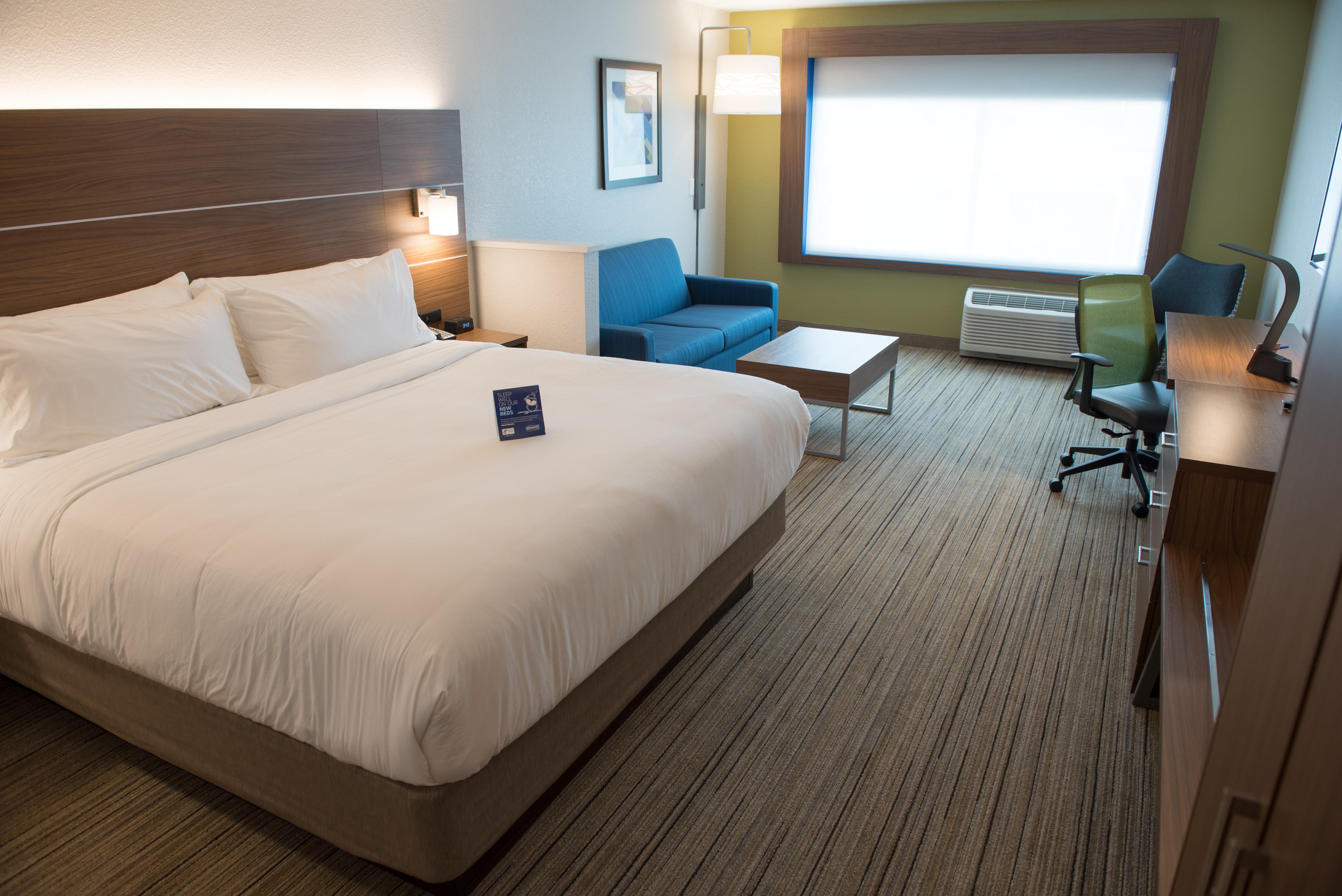 Holiday Inn Express & Suites - Dayton Southwest By Ihg Eksteriør bilde